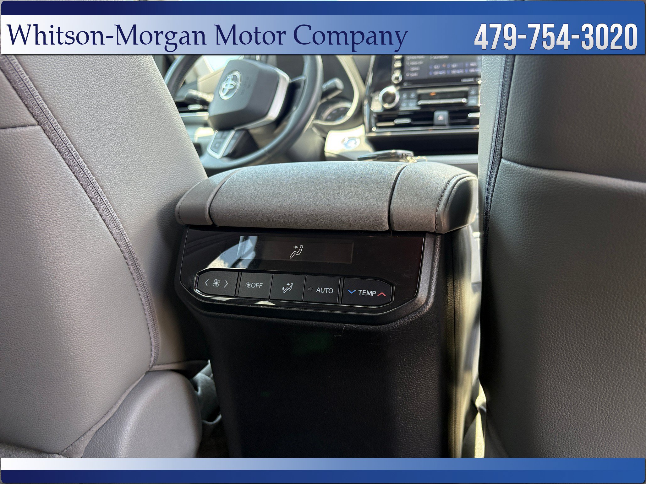 Used 2022 Toyota Highlander XLE AWD/4WD image 41