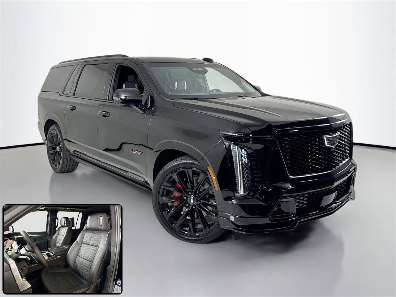 Used 2025 Cadillac Escalade ESV V w/ LPO, ONYX Package AWD/4WD image 2