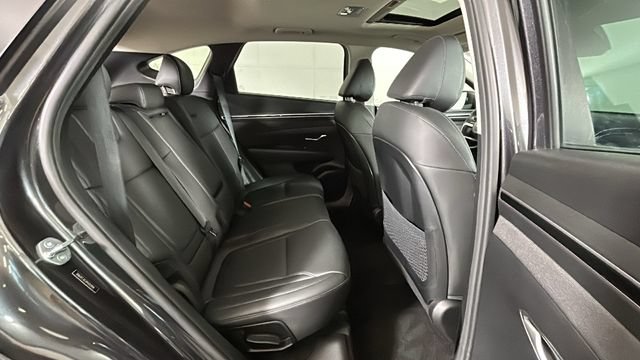 Certified 2023 Hyundai Tucson SEL w/ Convenience Package AWD/4WD image 30