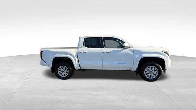 New 2026 Toyota Tacoma SR5 image 8