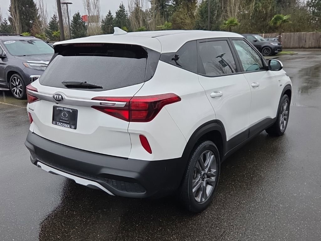 Used 2021 Kia Seltos LX image 7