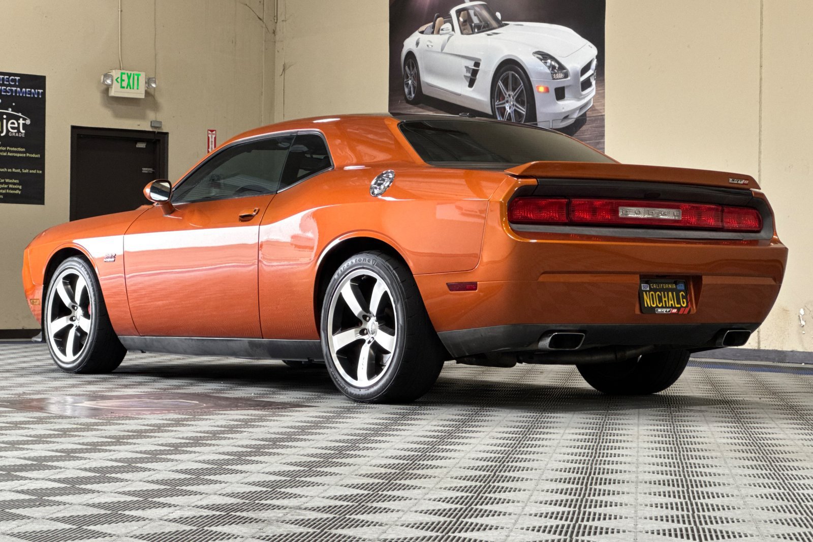 Used 2011 Dodge Challenger SRT8 w/ SRT Option Group II RWD image 6