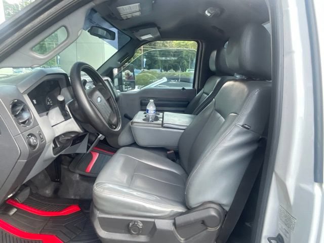 Used 2016 Ford F550 Luxury RWD image 12