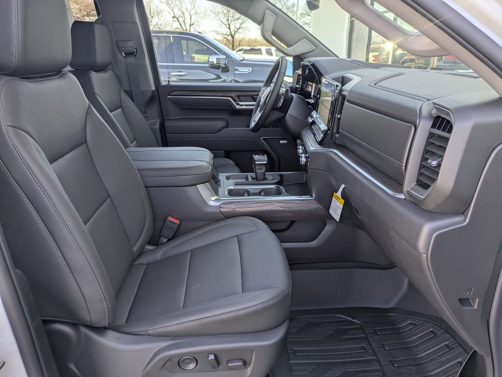New 2026 GMC Sierra 1500 SLT image 27
