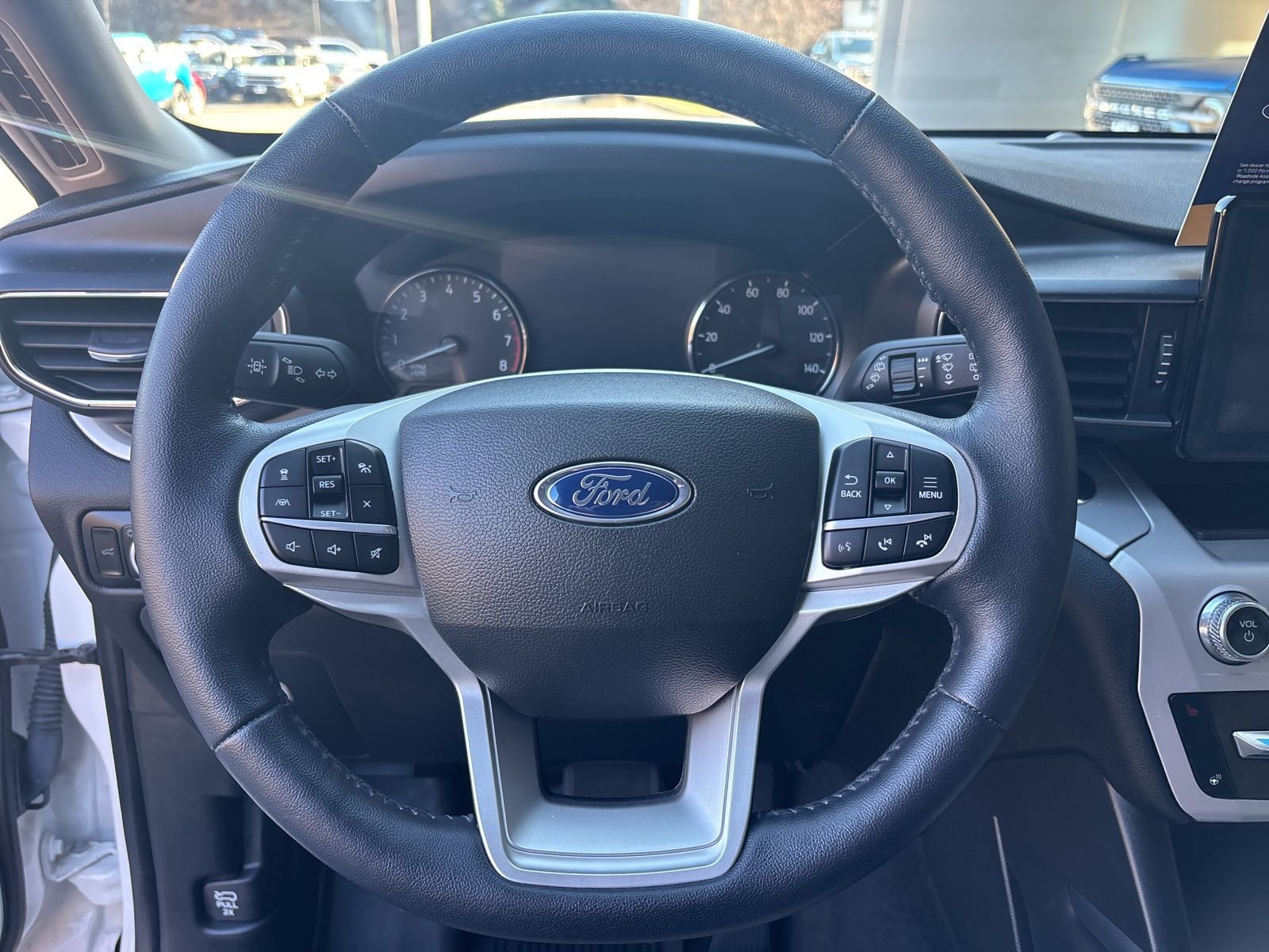 Certified 2023 Ford Explorer XLT w/ Equipment Group 202A AWD/4WD image 18