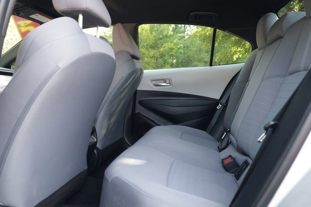 Used 2024 Toyota Corolla SE FWD image 15