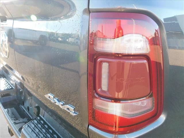 Used 2020 RAM 1500 Limited AWD/4WD image 4