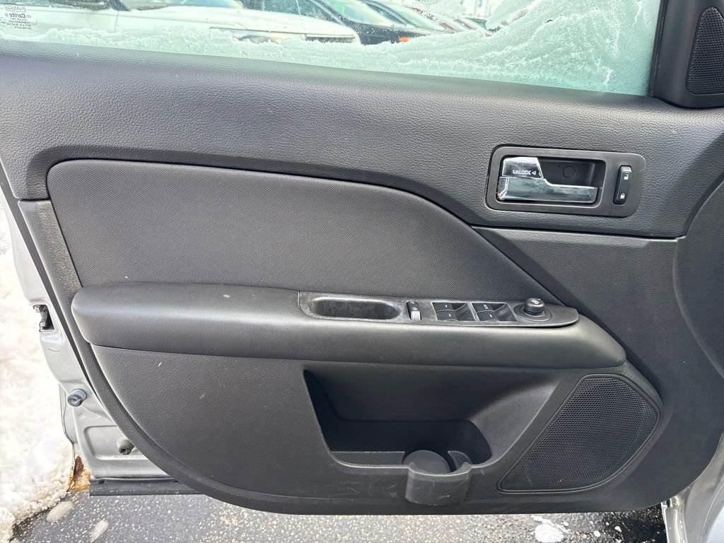 Used 2012 Ford Fusion SE image 14
