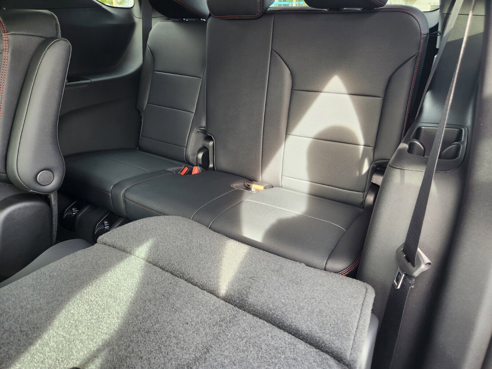 New 2026 Chevrolet Traverse RS image 7