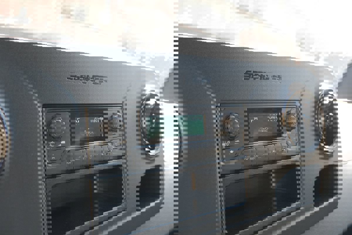 Used 2025 Mercedes-Benz Sprinter 2500 image 15