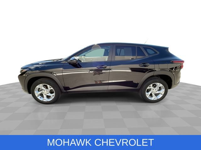 Certified 2024 Chevrolet Trax LS w/ LS Convenience Package FWD image 5