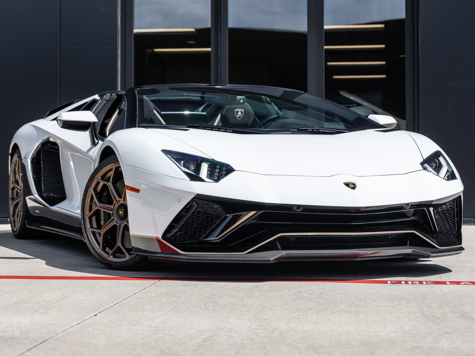 Used 2022 Lamborghini Aventador LP 780-4 Ultimae AWD/4WD image 3