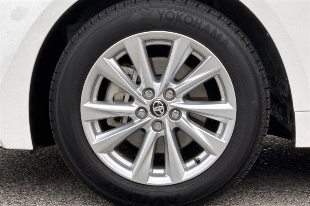 Certified 2023 Toyota Corolla LE image 25