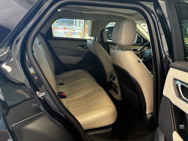 Used 2020 Land Rover Range Rover Velar S image 32