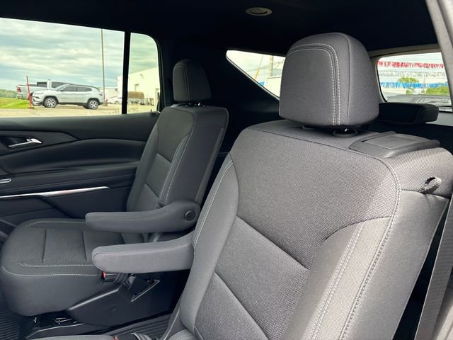 New 2026 Chevrolet Traverse LT w/ Midnight/Sport Edition AWD/4WD image 23