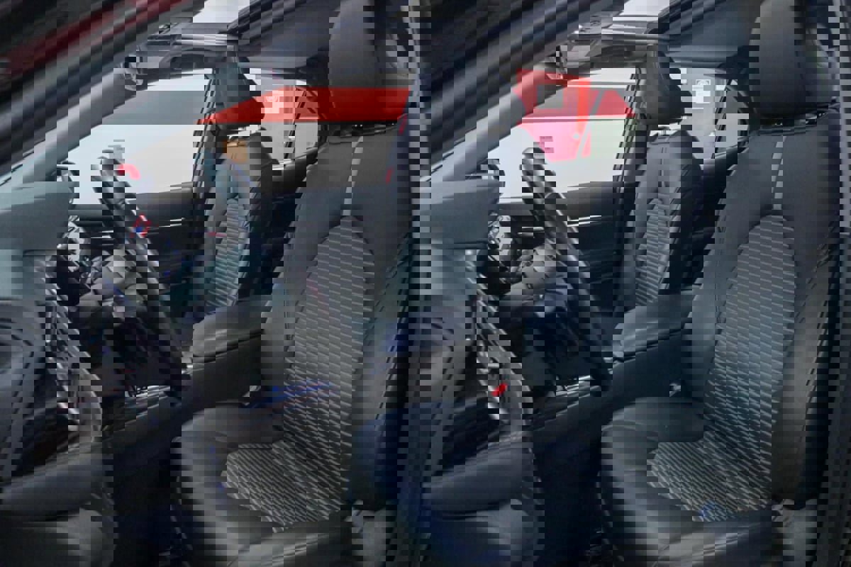 Used 2020 Toyota Camry SE w/ Audio Package image 11