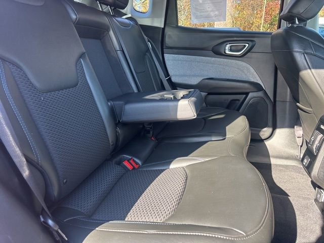 Used 2022 Jeep Compass Latitude image 16