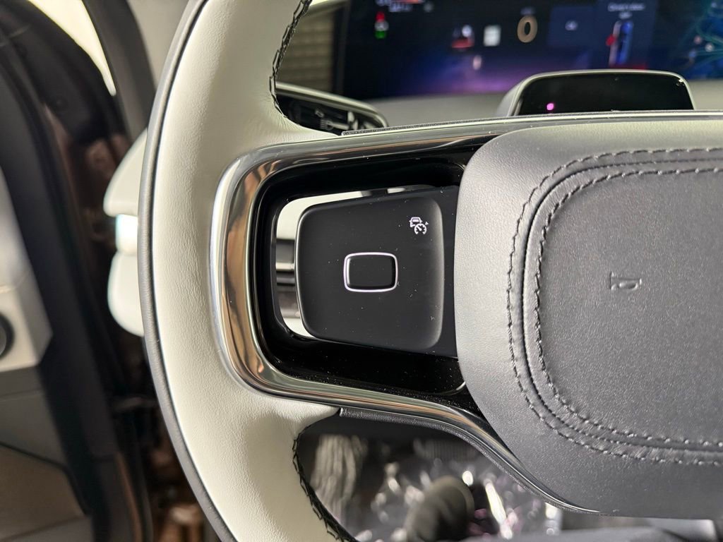 New 2025 Lincoln Navigator L Black Label AWD/4WD image 38
