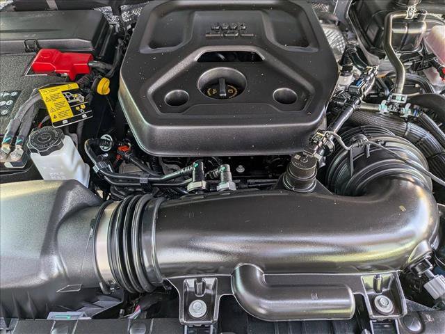 Used 2025 Jeep Wrangler Sahara w/ Safety Group image 22