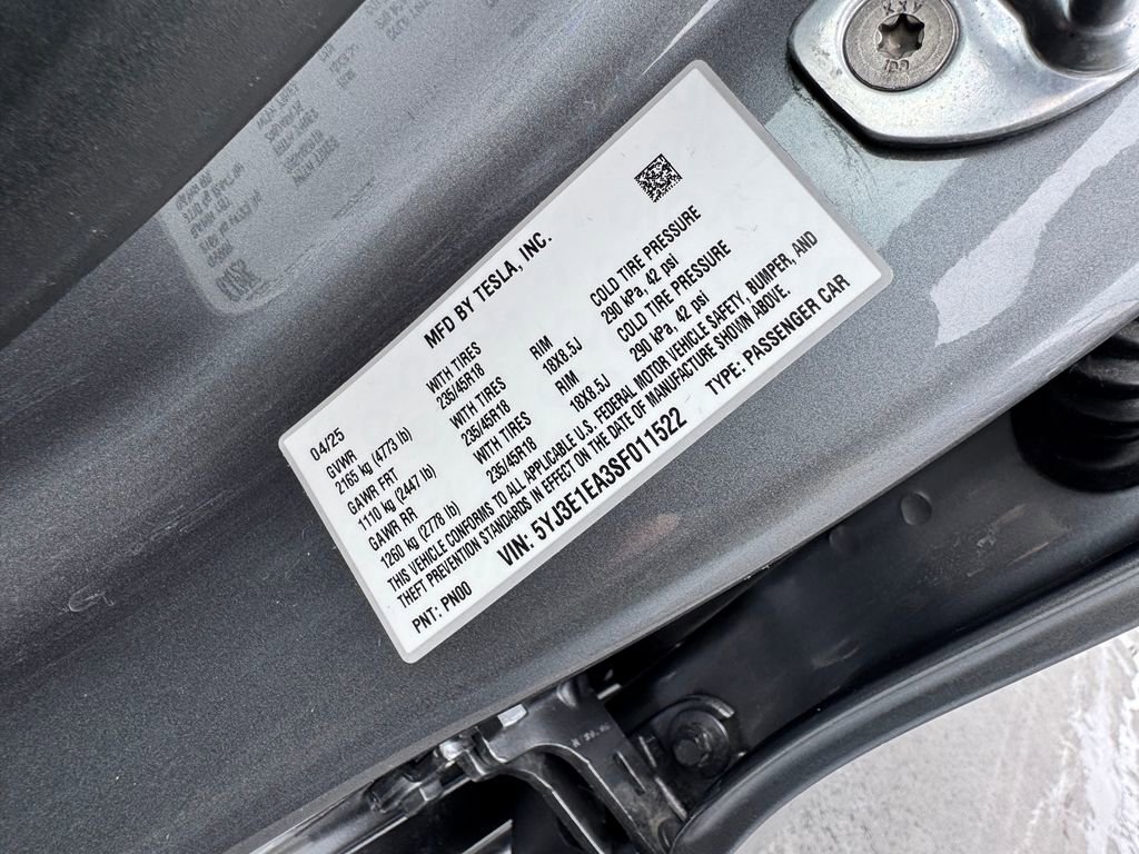 Used 2025 Tesla Model 3 Long Range image 32