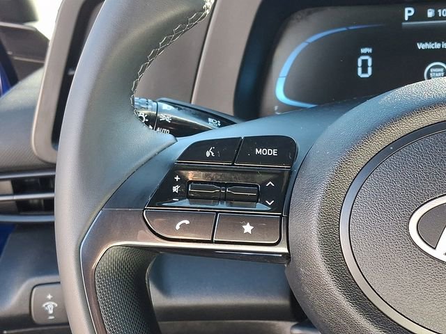 Used 2025 Hyundai Elantra Sport image 20