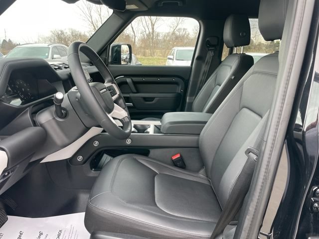 Used 2025 Land Rover Defender 110 S AWD/4WD image 18