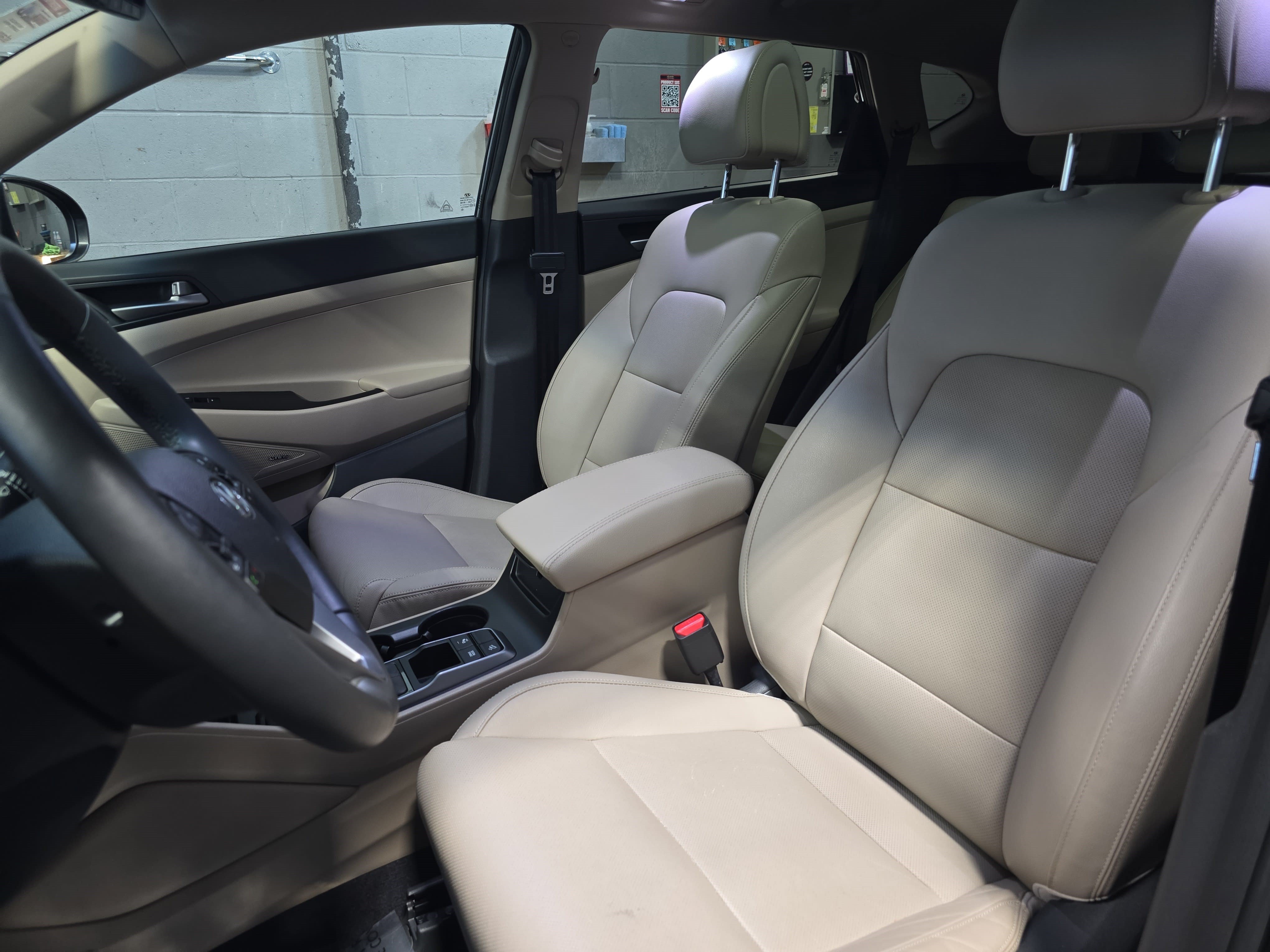Used 2018 Hyundai Tucson Limited w/ Ultimate Package 02 FWD image 14