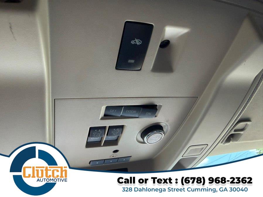 Used 2020 GMC Yukon Denali w/ Denali Premium Package AWD/4WD image 28