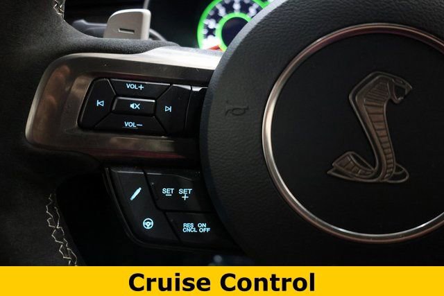 Used 2022 Ford Mustang Shelby GT500 w/ Carbon Fiber Track Pack image 42