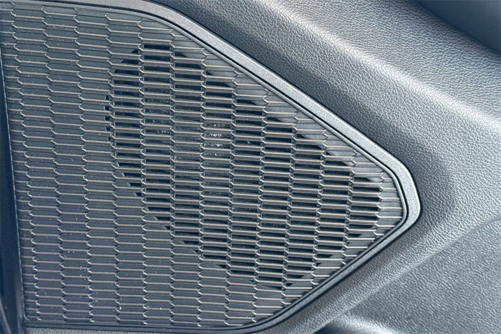 Used 2024 Jeep Grand Cherokee Limited image 26