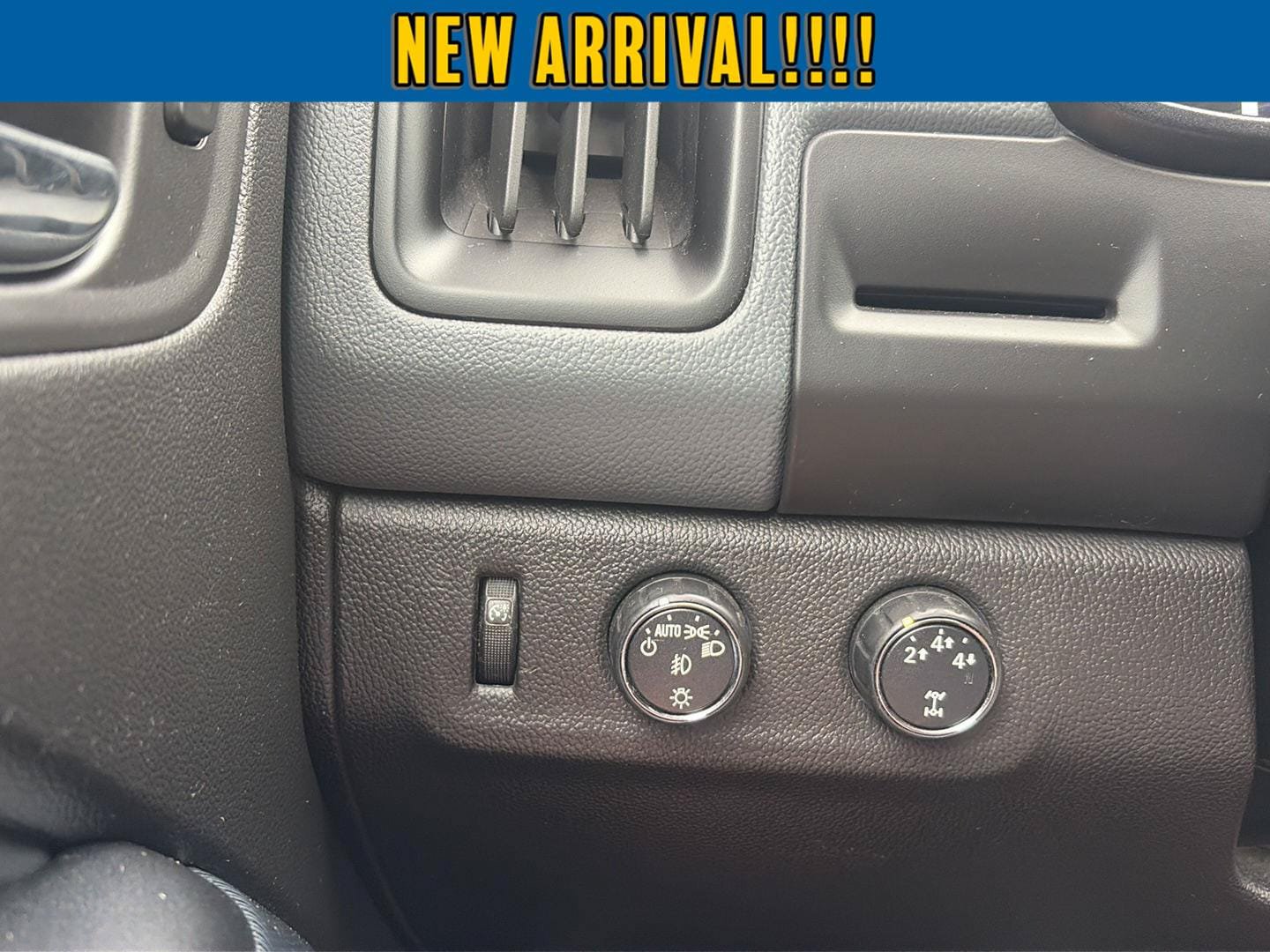 Used 2016 Chevrolet Colorado Z71 AWD/4WD image 16