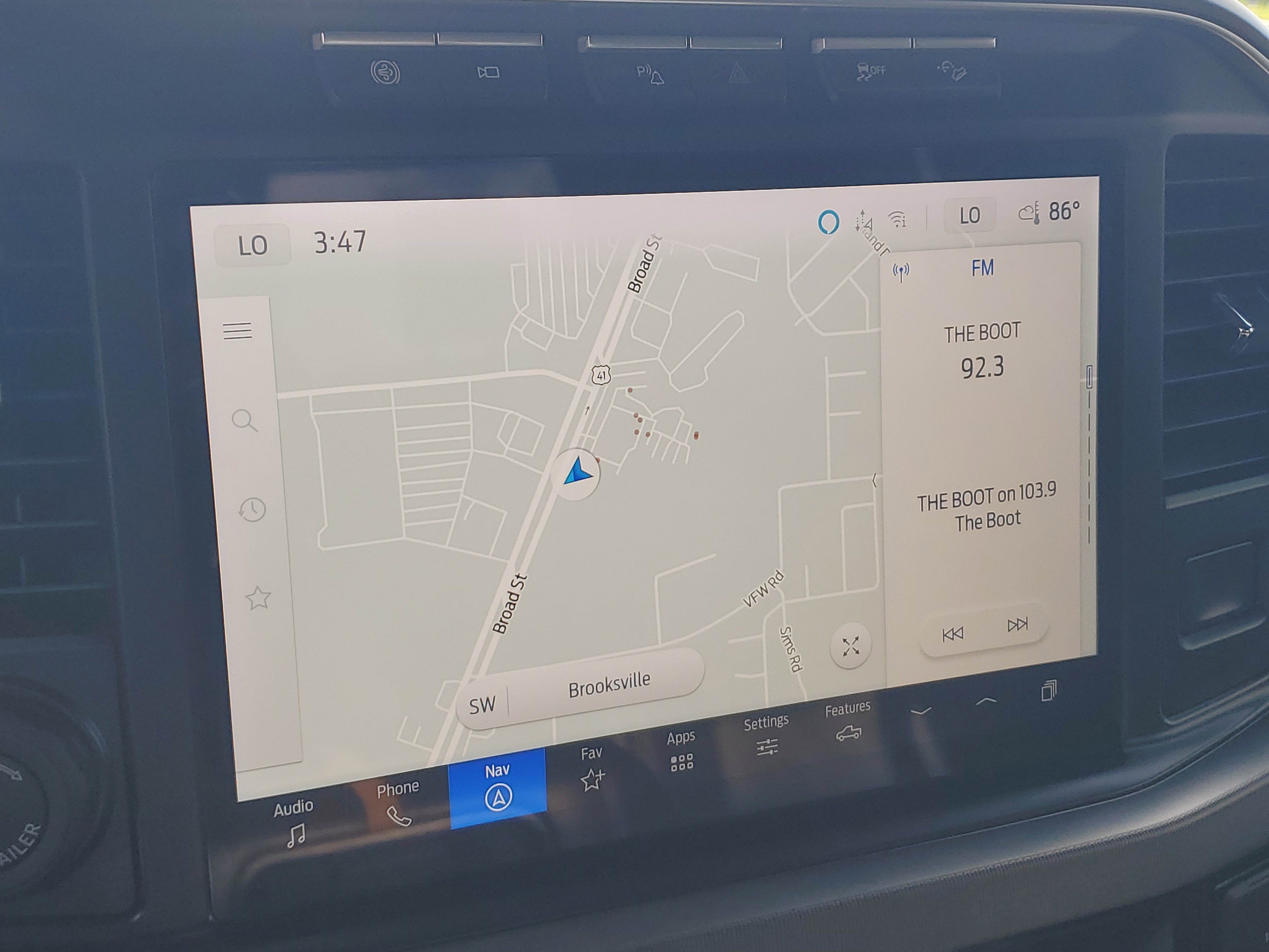 Used 2024 Ford F250 Platinum w/ FX4 Off-Road Package image 12