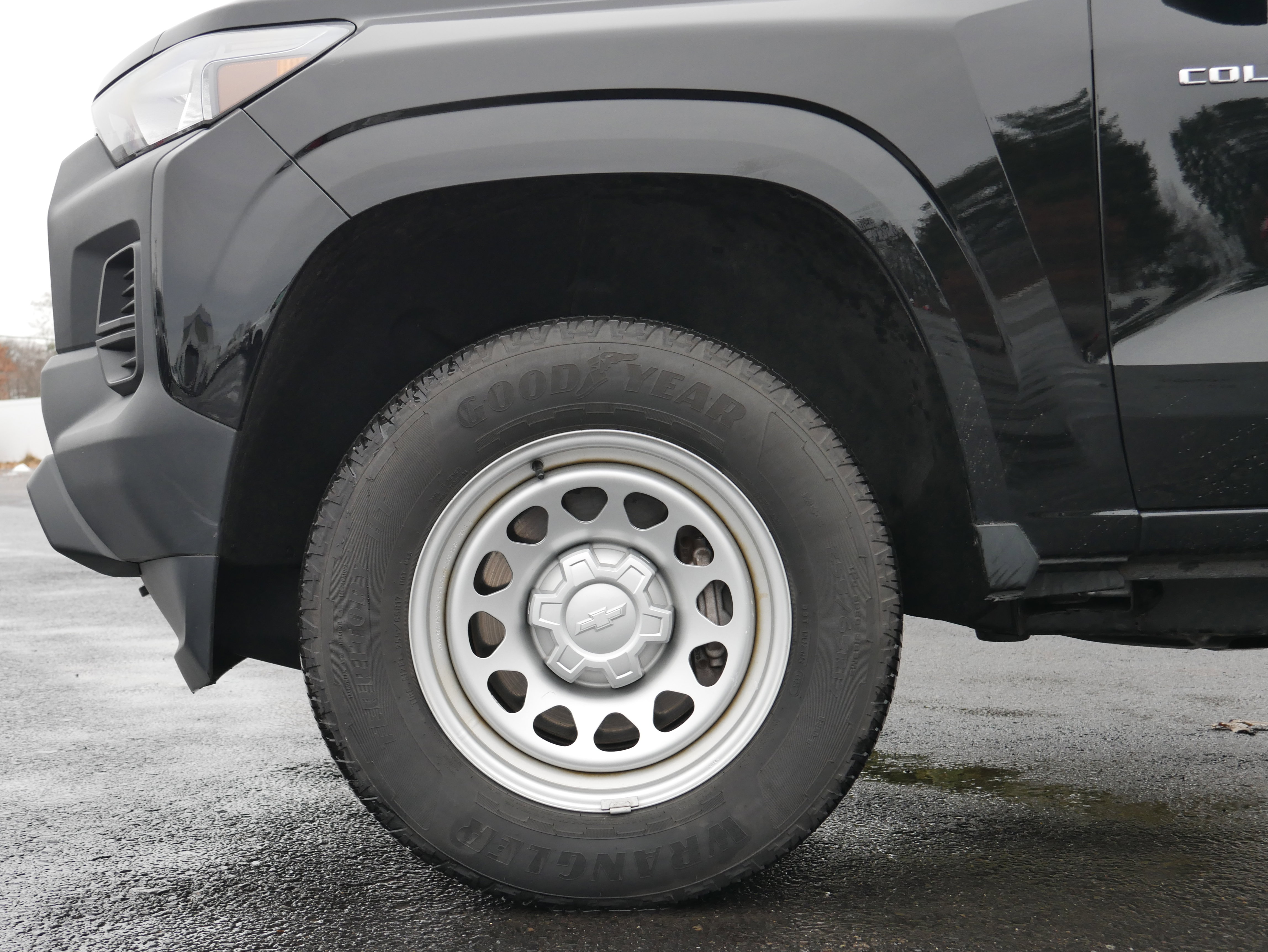 Certified 2023 Chevrolet Colorado W/T image 13