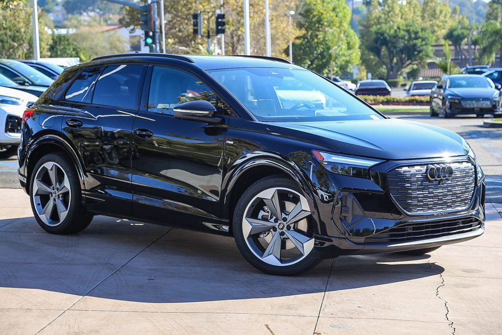 New 2026 Audi Q4 e-tron Premium Plus image 1