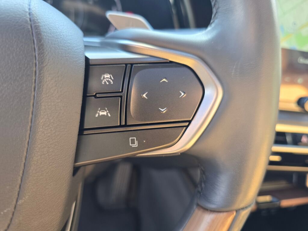 Used 2023 Lexus RX 350 w/ Accessory Package (Z1) image 27