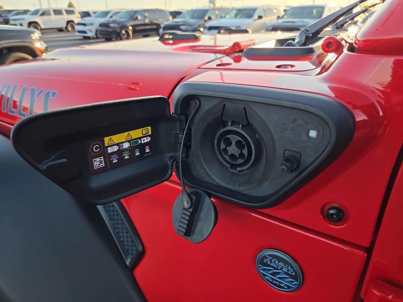Used 2025 Jeep Wrangler Unlimited Sport S 4xe AWD/4WD image 13