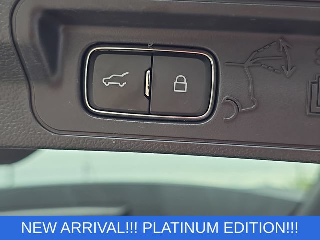 Used 2021 Ford Explorer Platinum w/ Equipment Group 601A AWD/4WD image 15