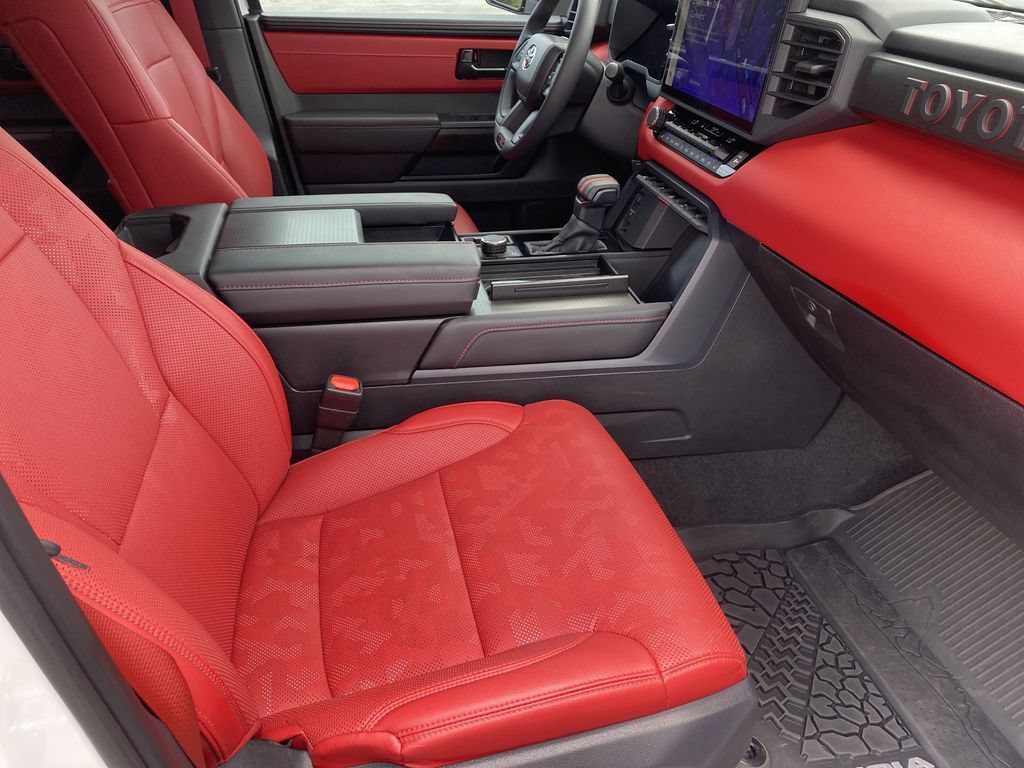 Used 2025 Toyota Sequoia TRD Pro AWD/4WD image 31