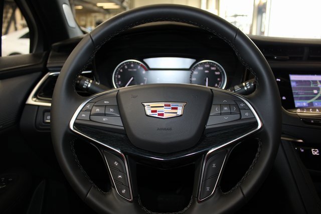 New 2025 Cadillac XT5 Premium Luxury image 21