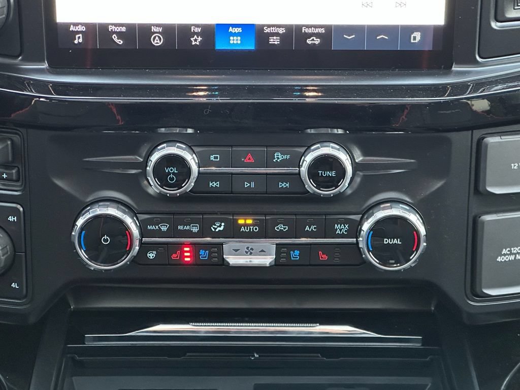 New 2026 Ford F250 Lariat w/ Black Appearance Package AWD/4WD image 15