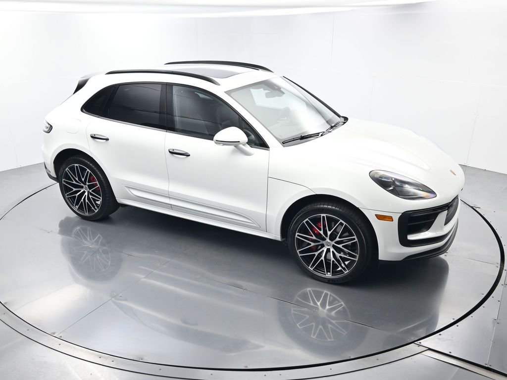 Certified 2023 Porsche Macan S AWD/4WD image 43
