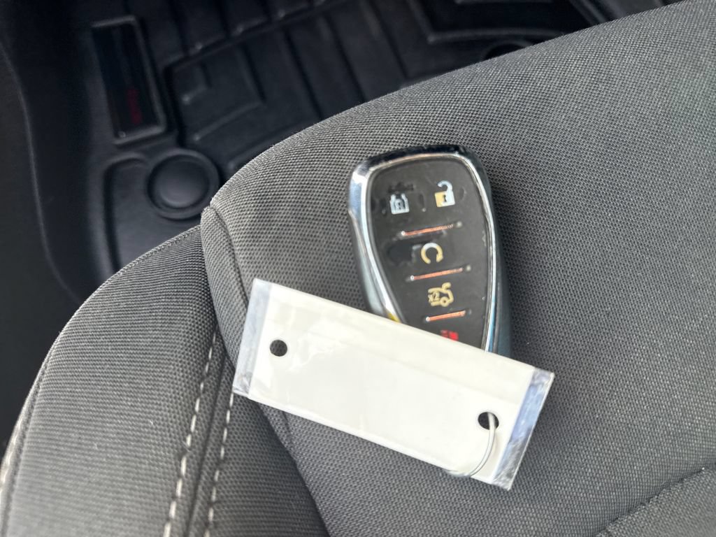 Used 2021 Chevrolet Camaro LT RWD image 30