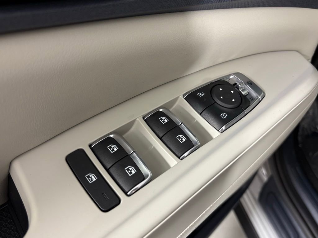 New 2026 Kia Carnival EX image 15