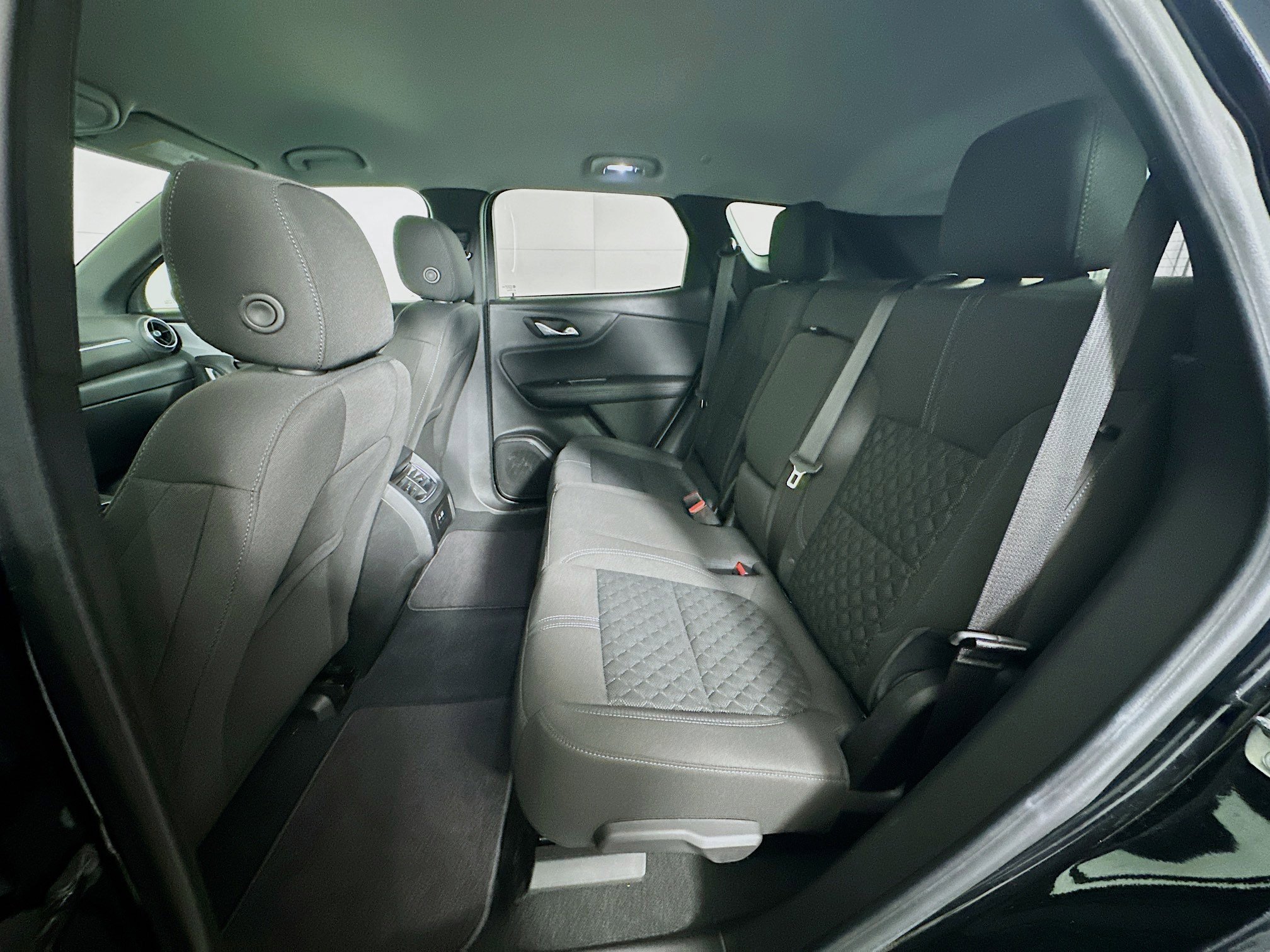 Used 2022 Chevrolet Blazer LT image 29