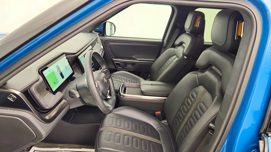 Used 2023 Rivian R1T Adventure image 22
