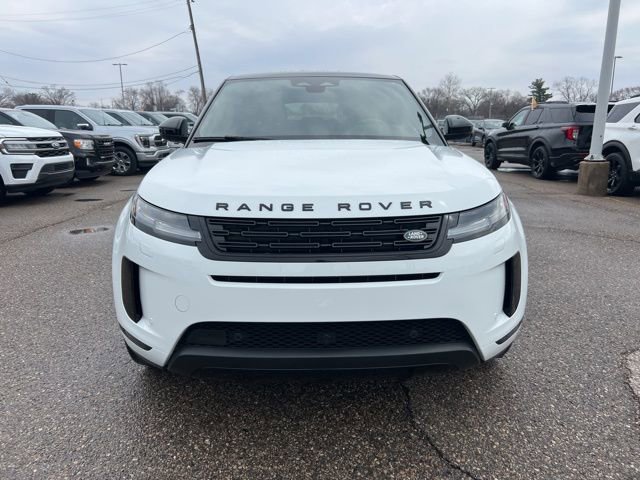 Used 2024 Land Rover Range Rover Evoque S image 2