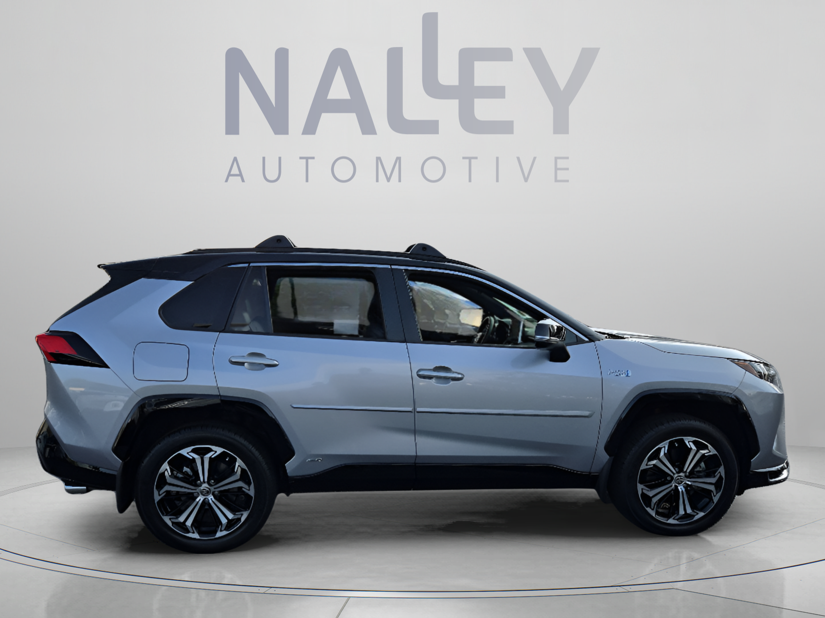 Used 2022 Toyota RAV4 XSE w/ Protection Package (TMS) AWD/4WD image 6