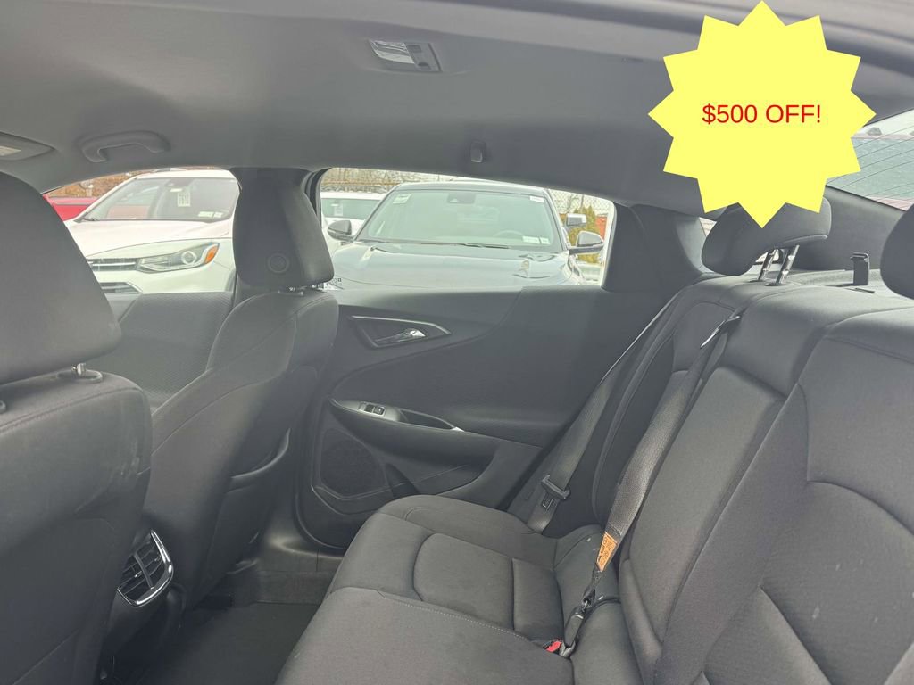 Used 2024 Chevrolet Malibu LT FWD image 12