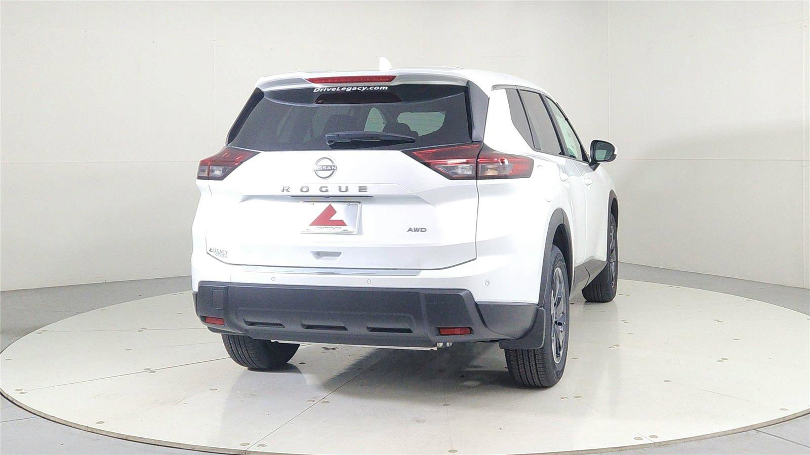 New 2026 Nissan Rogue SV image 6