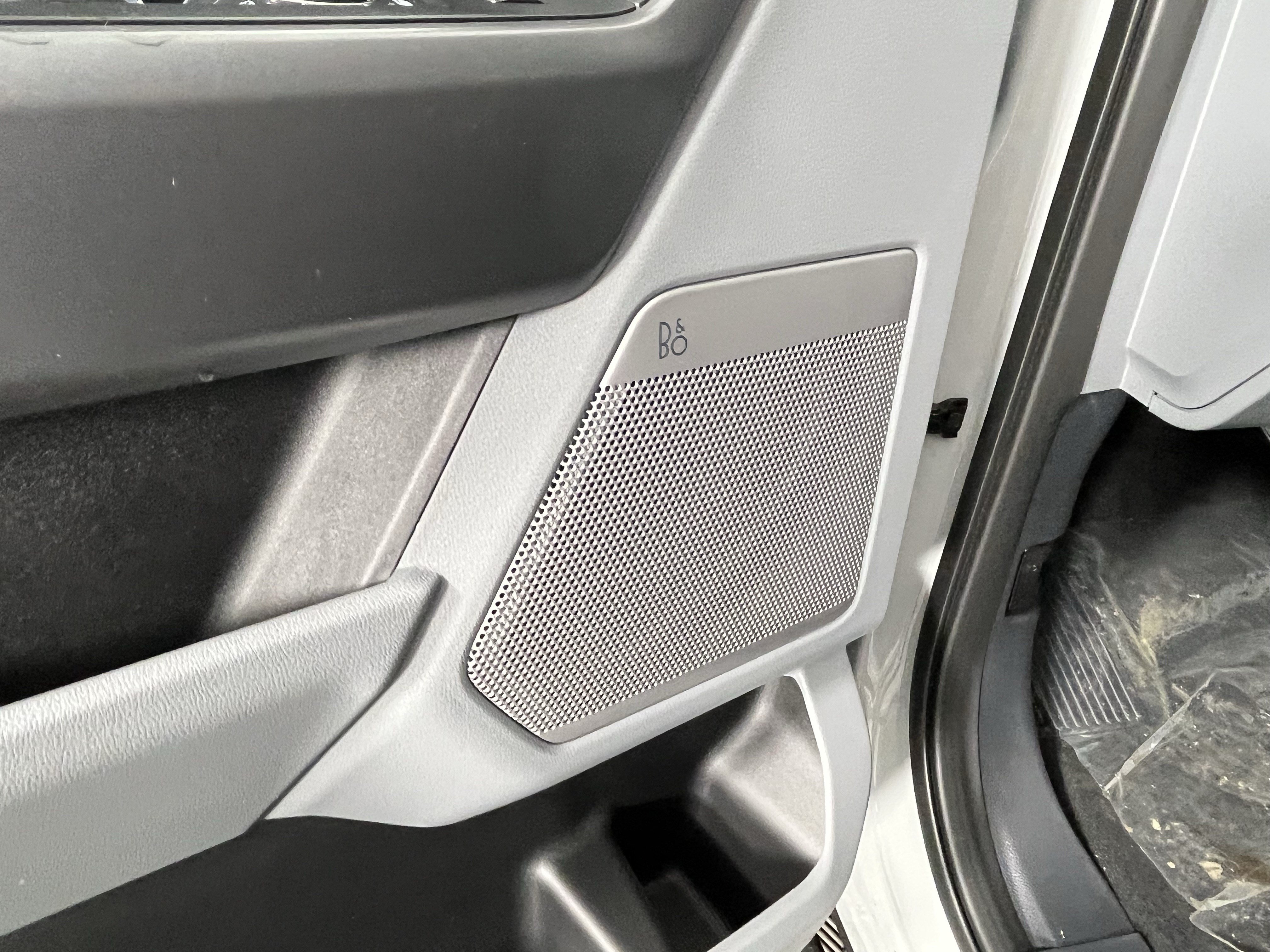 New 2026 Ford F250 XLT w/ XLT Premium Package AWD/4WD image 18